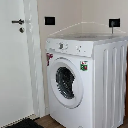 Appartamento Central - Spacious Comfy Tirana