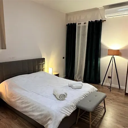 Appartamento Central - Spacious Comfy *