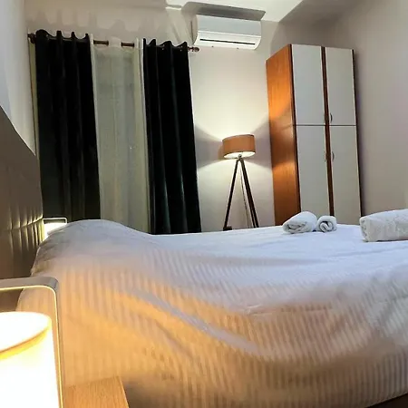 Appartamento Central - Spacious Comfy